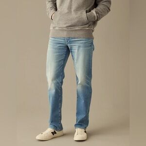 American eagle athletic straight jeans